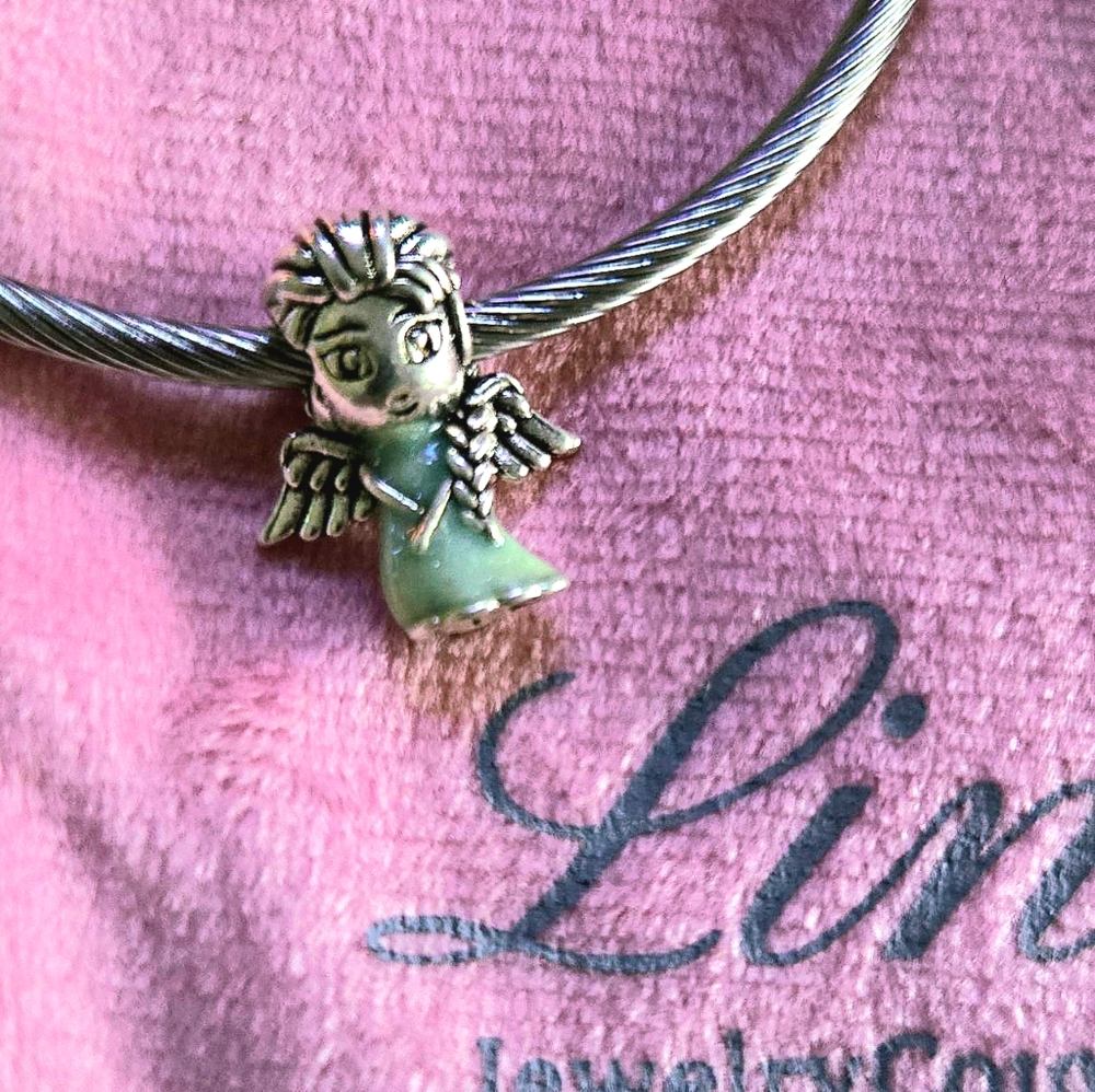 LINX DISCOUNTINUED Disney's Elsa Frozen Silver 925 Bracelet Charm